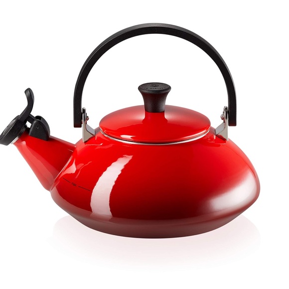 Le Creuset Other - LE CREUSET ZEN ~  Kettle